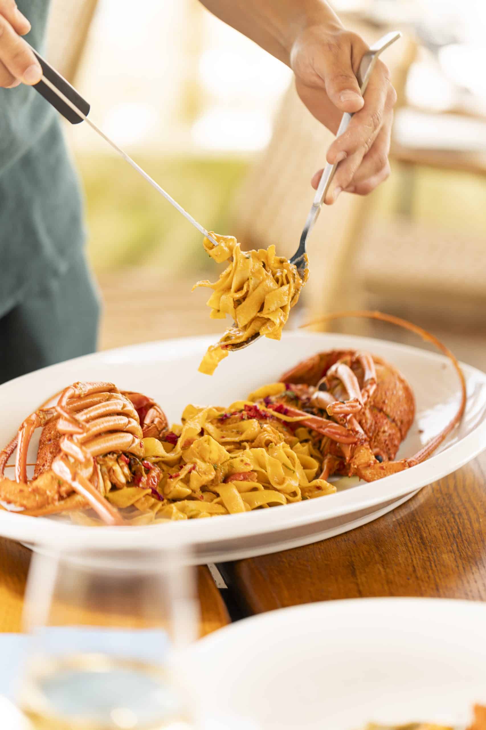 mare-nostra-beach-bar-restaurant-halkidiki-pasta-lobster